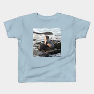 Wildlife gifts, California sea lion, marine life, nature Kids T-Shirt